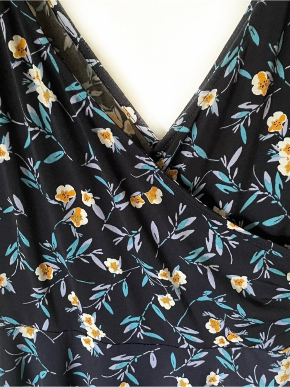 Kaileigh Stitch Fix Amandine Knit Surplice Floral Fit and Flare Dress Size S - Picture 4 of 7